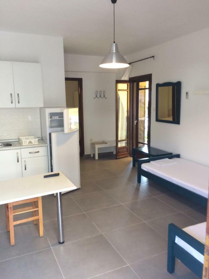 Marco'S Appartments Nea Poteidaia Dış mekan fotoğraf